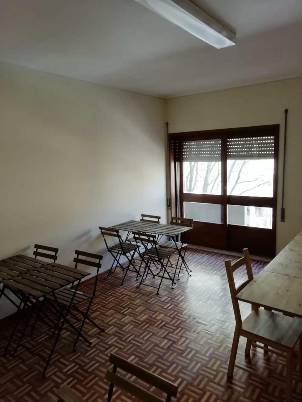 New Sport Hostel In Porto Exterior photo